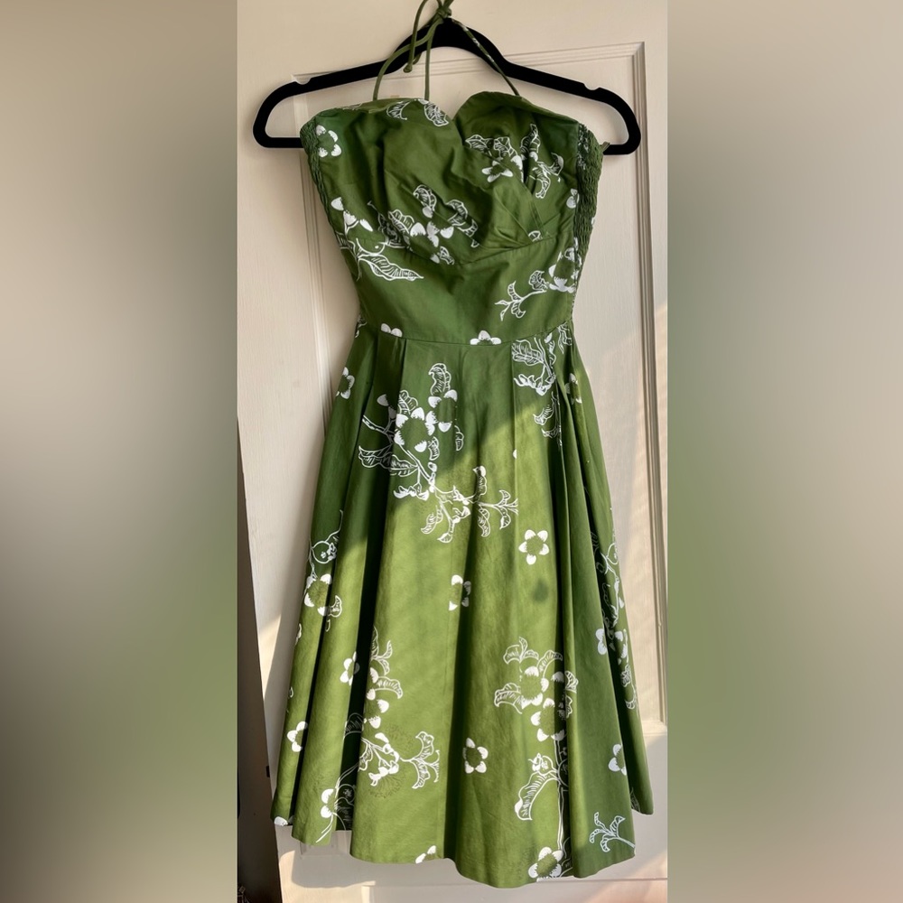Beautiful Summer Dress Vintage Hawaiian Excellent condition!